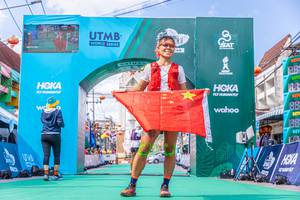 BIB: 188, 1883
                            <button type="button" onclick="openModal(21772559)" class="btn btn-primary btn-sm float-right btn-popup" data-toggle="modal" data-target=".modal-high-quality">
                        <i class="fas fa-shopping-cart"></i> Add to Cart
                    </button>
                                            <button type="button" onclick="isThisMe(21772559, true)" class="btn btn-success btn-sm float-right btn-popup btn-isme hidden" data-toggle="tooltip" data-placement="bottom" title="นี่คือรูปของคุณใช่ไหม คลิกที่นี่เพื่อเอาเข้าอัลบั้ม">
                        <i class="fas fa-plus"></i> Add to album
                    </button>
                    <button type="button" onclick="isThisMe(21772559, false)" class="btn btn-warning btn-sm float-right btn-popup btn-isnotme hidden">
                        <i class="fas fa-ban"></i> Remove from album
                    </button>